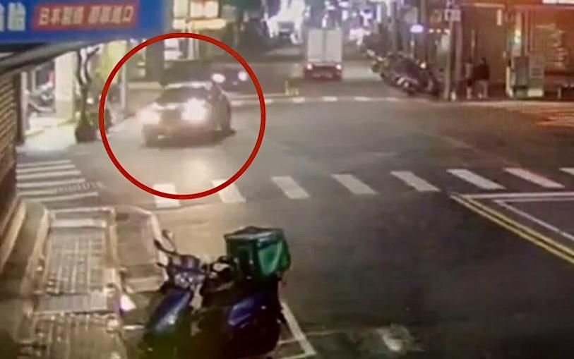 心情不佳深夜開車亂丟鞭炮　新北男發洩完3hr後被逮