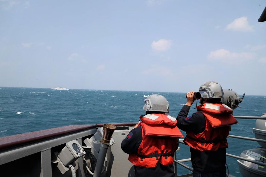 陸驅逐艦再侵擾澎湖海域 　我海軍艦艇監控「被提醒位置」