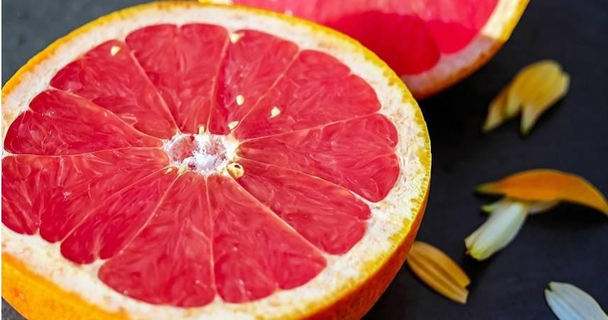 手搖杯常見「它」身影　營養師揭「葡萄柚」有4好處！