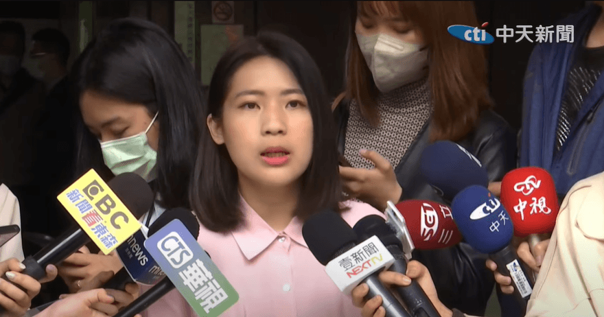 新北供全台免費驗巴比妥！王必勝憂幼童普篩「引恐慌」　徐巧芯神翻譯