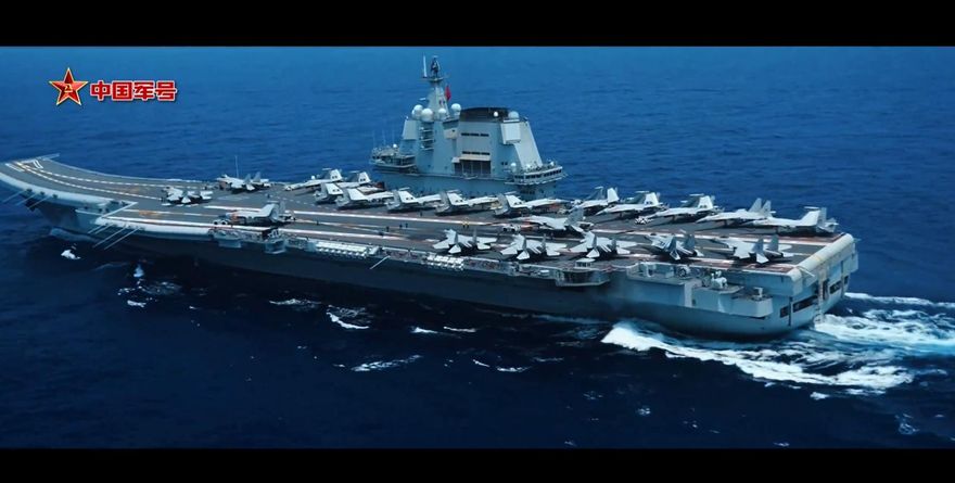 影/「山東艦滿載21架殲-15」！解放軍海軍節前夕發布宣傳片　疑模擬對台登陸作戰