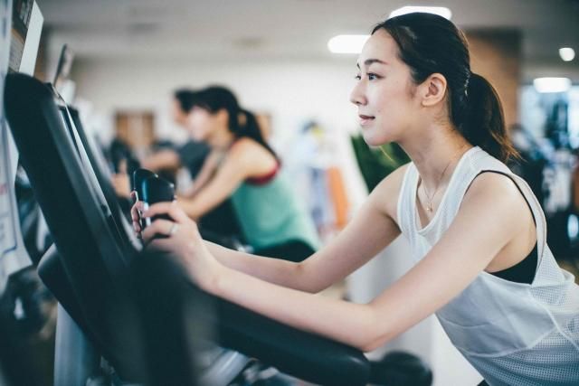 肥胖、關節炎運動負擔大！醫激推「3運動」燃脂效果佳