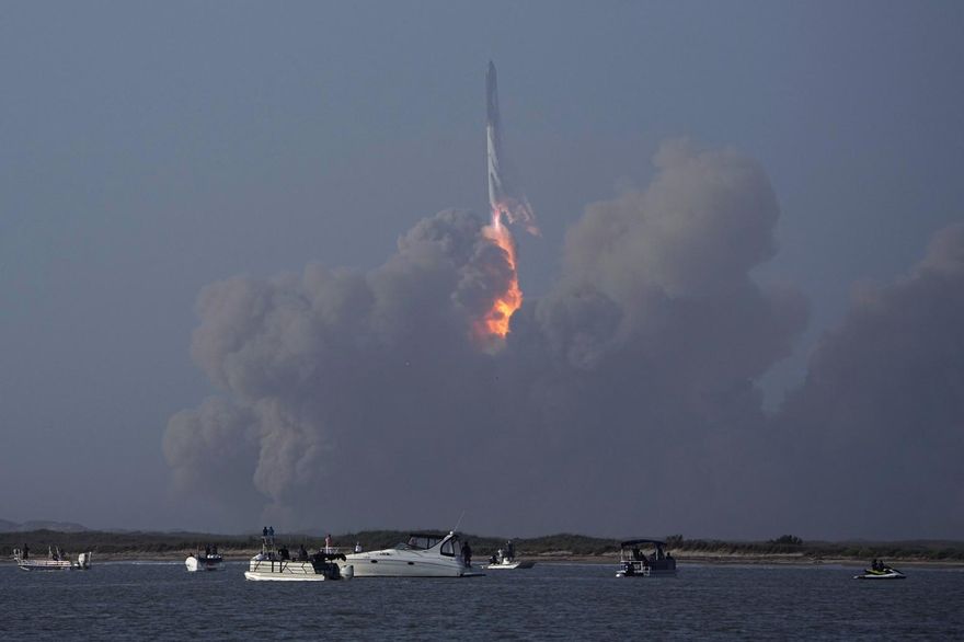 SpaceX星艦推進器太猛！德州發射場被轟出大洞　修復時間恐花數個月