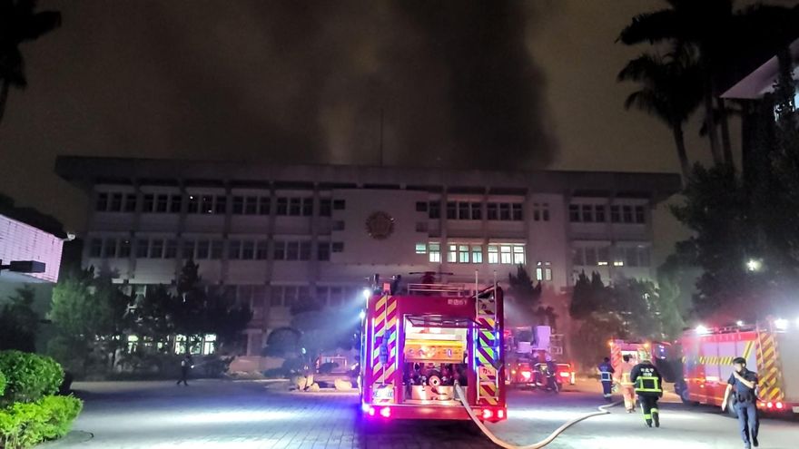快訊/調查局火警！警消69人27車前往灌救　目前暫無人員傷亡火勢已撲滅