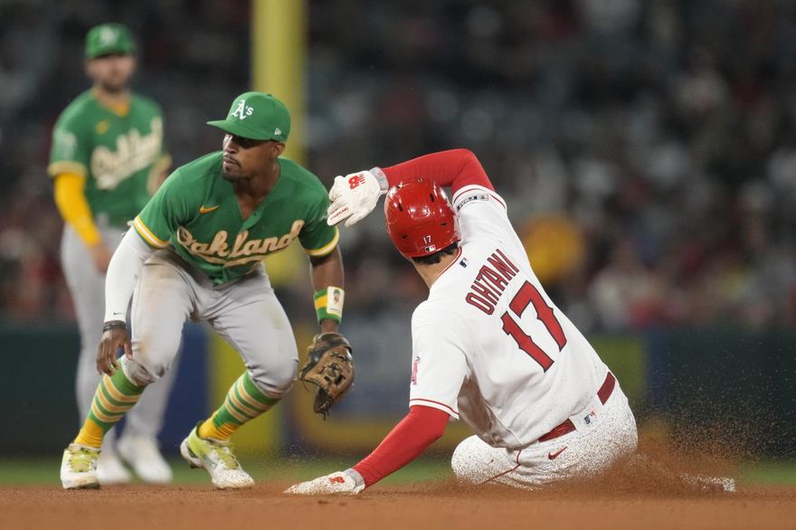 影/不是不能跑！大谷翔平暌違723天再現神偷快腿　單局2盜整慘運動家捕手