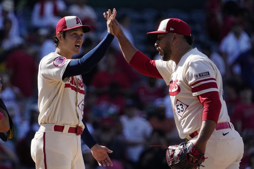 影/二刀流齊發！勝投+猛打賞　大谷翔平再創107年神紀錄