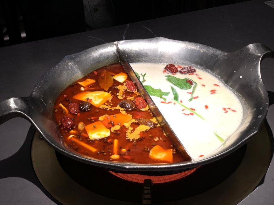 麻辣鍋輸了！熱量慘輸「起司牛奶鍋」！營養師曝吃鍋配「1肉品」熱量最低