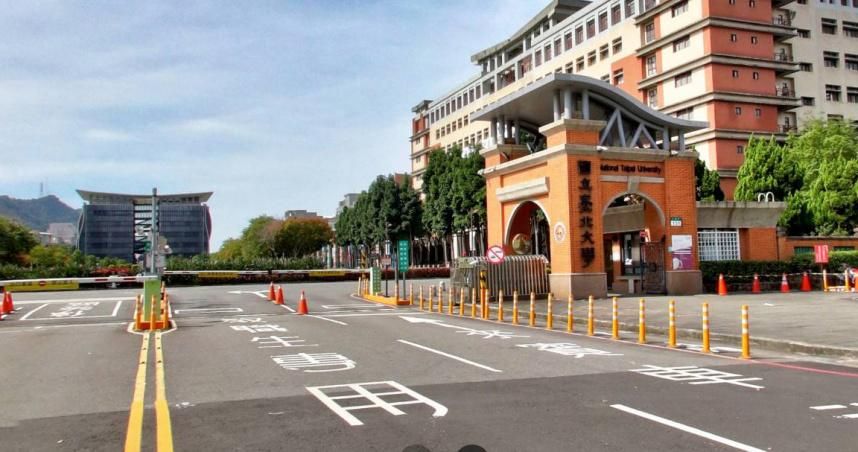 北大女學生「脫衣裸上身」當事人曝真正目的　校方發聲明：不懲處