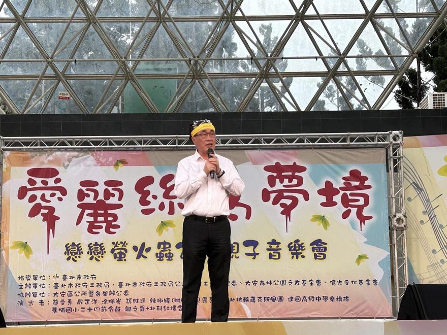 想看螢火蟲！搭捷運就能到　川伯加碼科普：長知識了
