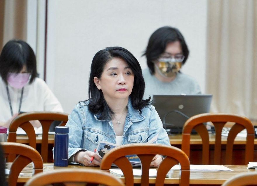陳凝觀妄批蔡衍明竟屬「善意言論」？李貴敏轟：若市井小民足以構成公然侮辱！司法體制沉淪