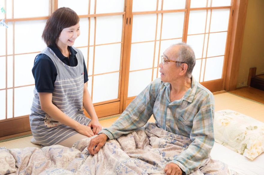 病癒後的「恩愛」卻成遺憾！　66歲翁用力過猛、當場死在老伴面前