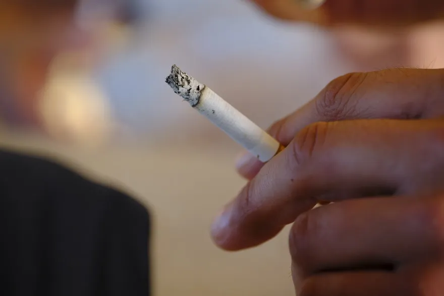 抽菸傷肺也傷腎！恐引發「泌尿上皮癌」　醫：初期症狀不明顯