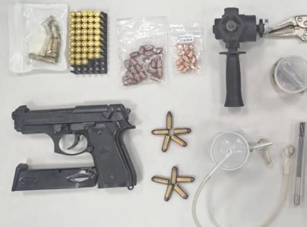 聰明用錯地方！他從買零件到改槍通通上網搞定　桃警直搗住處逮人