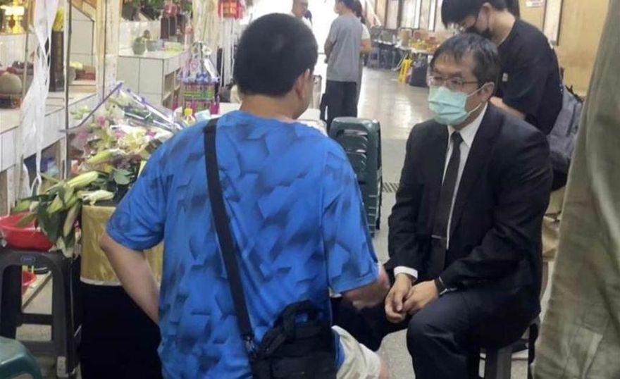 台南3歲女童牽母過馬路遭輾斃　家屬痛哭「代價太大了」黃偉哲親慰問下3指令
