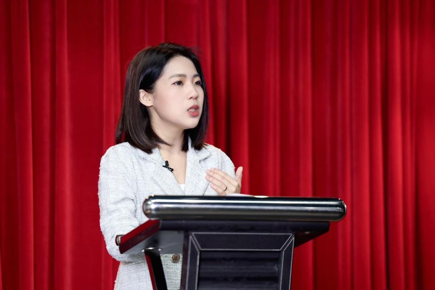 徐巧芯公布郭台銘疫苗採購日程　「奉勸蔡政府不要說謊」