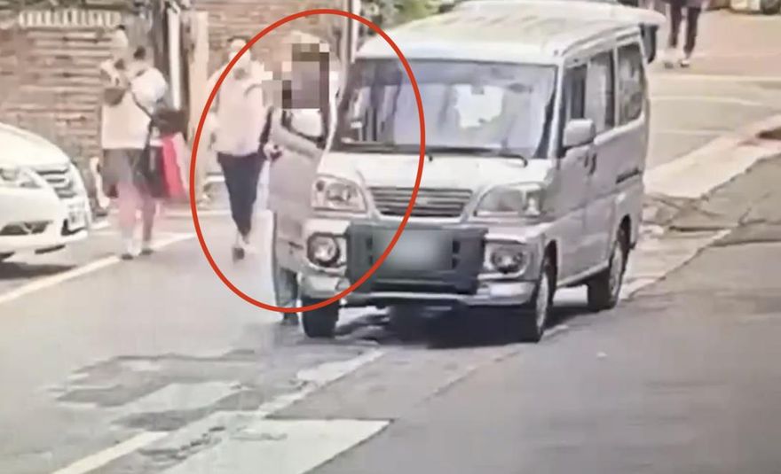 影/下貨要小心！北市貨車大盜專找臨停車輛下手　偷車上財物警逮人送辦