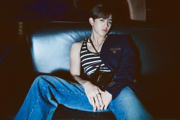 Lucas「劈腿多人」遭冷凍！正式宣布退出NCT、威神V…曬手寫信致歉：對不起成員