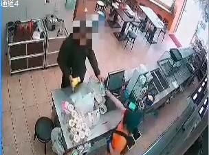 新竹湖口驚見假鈔！買28元奶茶用1千元付帳　已有3店家受害