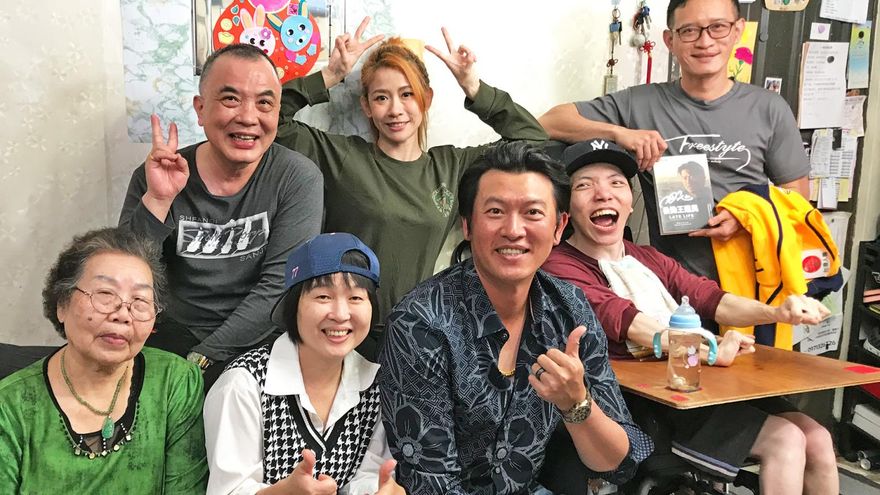 影/探訪啦啦隊女神「腦麻弟」！王建民親吐腳傷真正原因　坦言復健「心累」