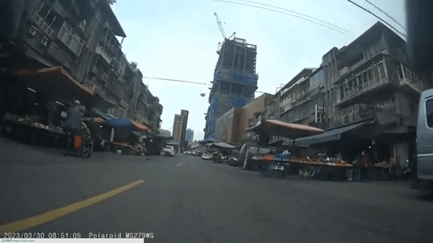 南港恐怖工地！建材從天而降、工人墜樓死亡　勞工局勒令停工