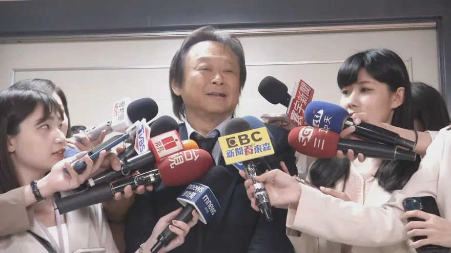 讚賞林珍羽被解讀士林大同立委「綠白合」？　王世堅鬆口：有可能