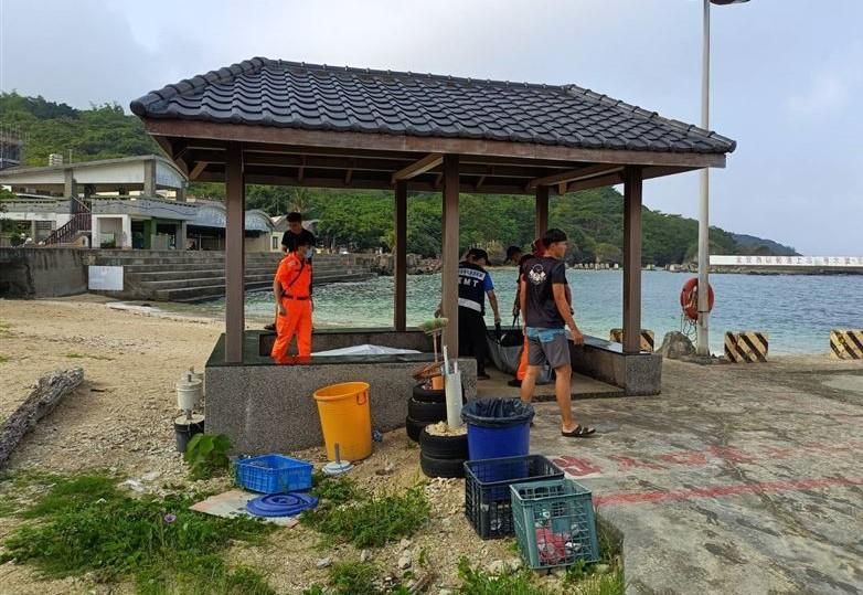 影/小琉球2男潛水失蹤！警方漏夜搜救　今成冰冷遺體