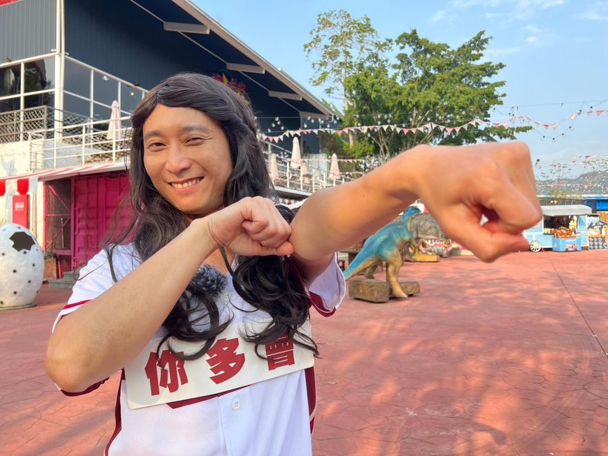 浩子模仿李多慧熱舞！變身「你多會」裝可愛...籃籃急喊：你會被告