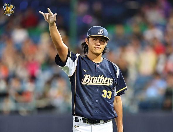 影/中職史上首次！兄弟4投「接力無安打」比賽　完封富邦打線