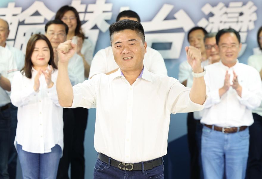 顏清標被指是「牛鬼蛇神」？顏寬恒不忍了脫口10字