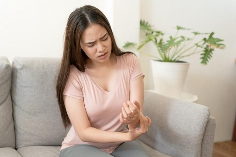 42歲女以為肌腱炎其實是「這疾病」！不腫、不痛不等於沒病