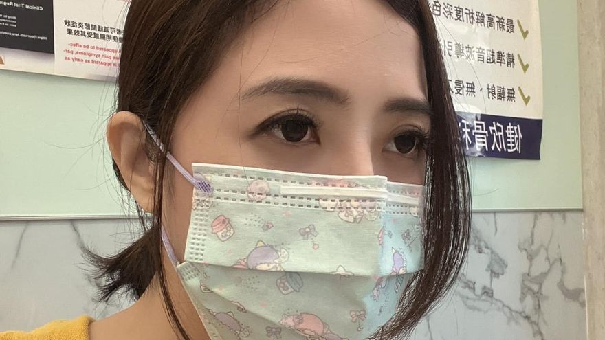 李亮瑾「從椅上摔倒」竟尾椎骨裂！疑身體有1狀況：女人不要輕忽