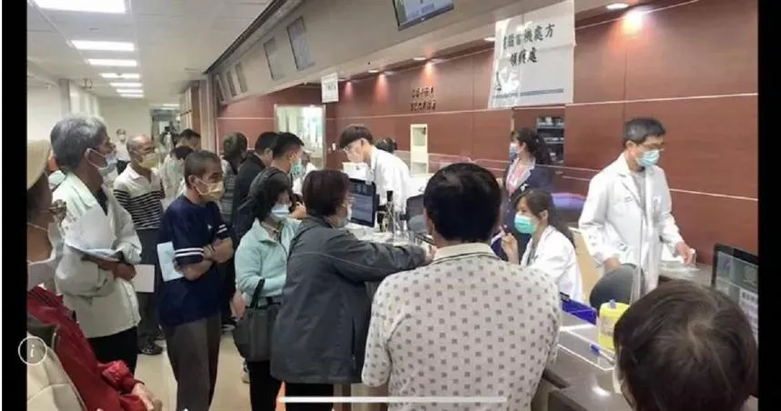彰基電腦當機大災難！診間病患爆滿　現場畫面曝光
