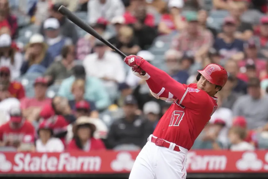 影/換上紅手套敲安！大谷翔平無奈吞3K　天使遭完封3連敗