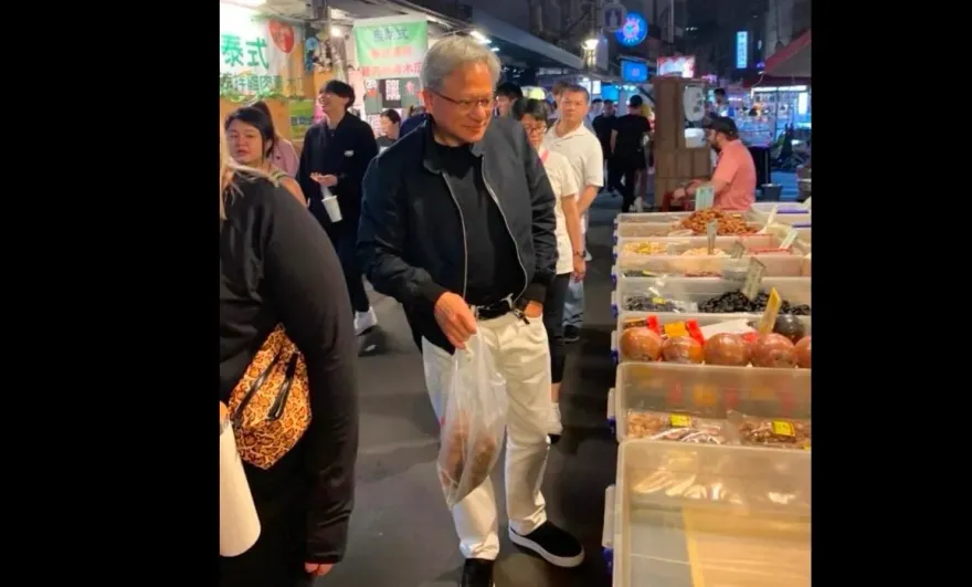 黃仁勳超愛夜市！今天要再去吃「這2道美食」