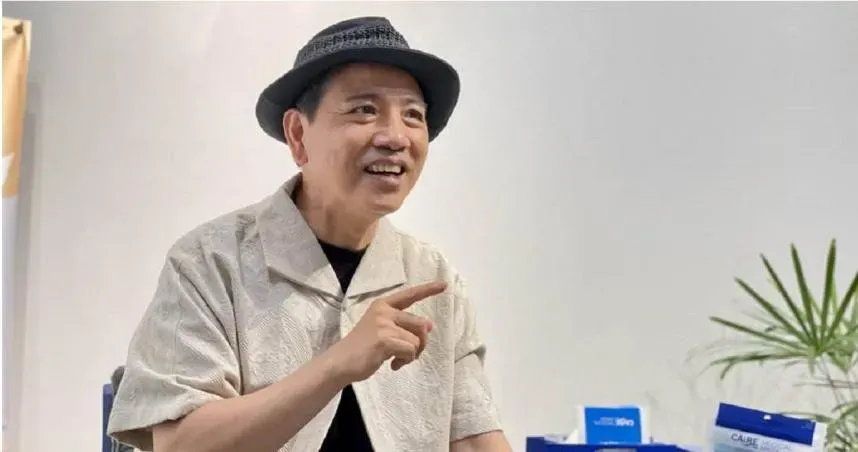 曾3度奪金鐘獎！陳凱倫抗癌半年首露面：老婆是我的恩人