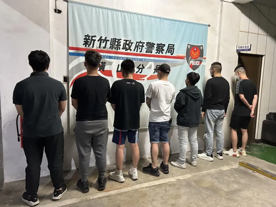 芎林球棒隊抓到了！街頭暴力砸車30秒　7惡煞落網