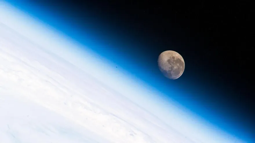 地球多了新月亮？NASA發現一顆古老小行星　竟已繞行地球2100年