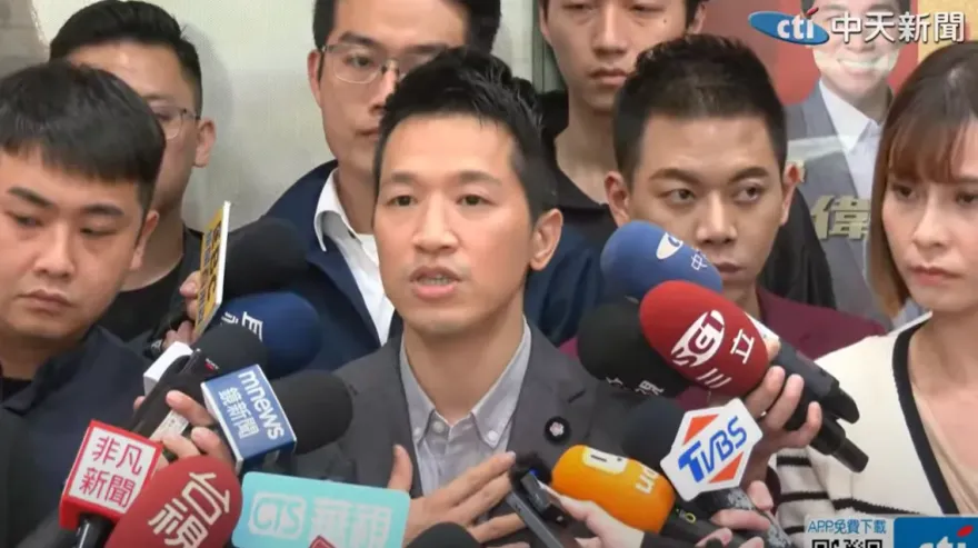 驚奇！何志偉傳出任「總統府副秘書長」　立委初選敗給王世堅反高升