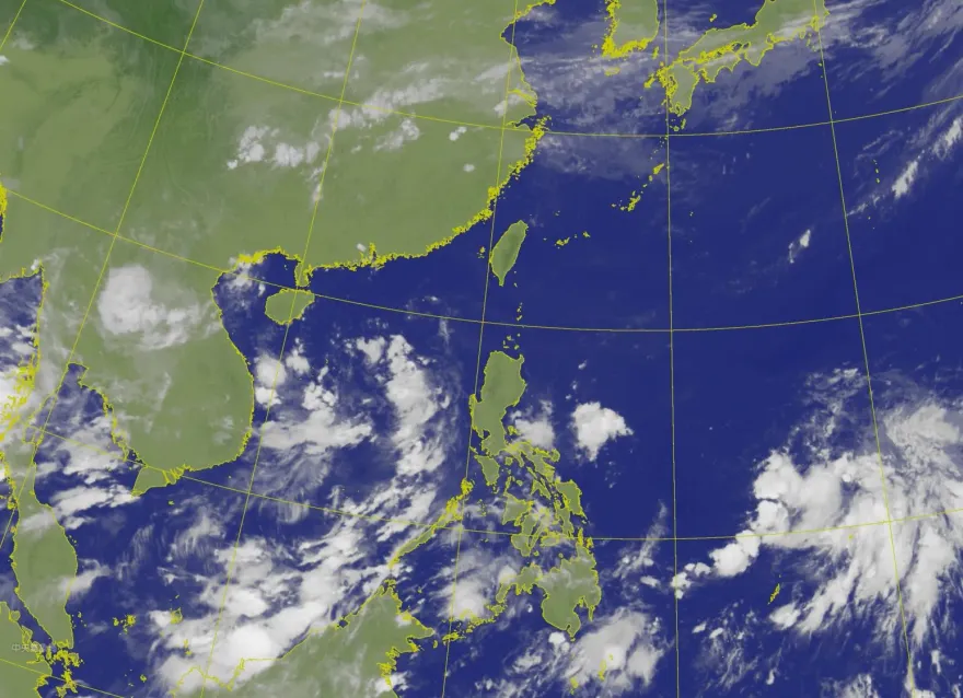 又有颱風？衛星雲圖驚見2大雲系　專家呼籲民眾首要任務是提防這個