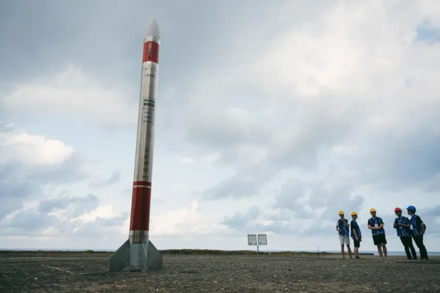 淡江大學發射探空火箭「淡江一型」畫面曝光！屏東試射成功