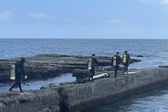 快訊/新北貢寮男子採海菜失聯　水下搜尋找到遺體