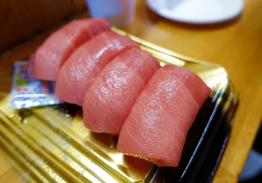 黑鮪魚來了！營養師揭2部位超油　重金屬含量高「3類人」少吃