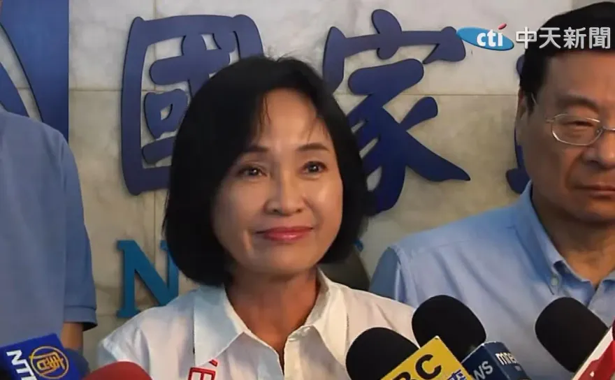 侯友宜高雄造勢反應熱烈　柯志恩：失去的感動再集結