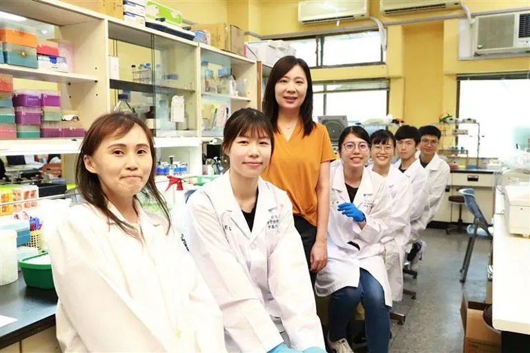 台灣之光！中興大學洪慧芝教授 開發癌症新療法登「國際期刊 」