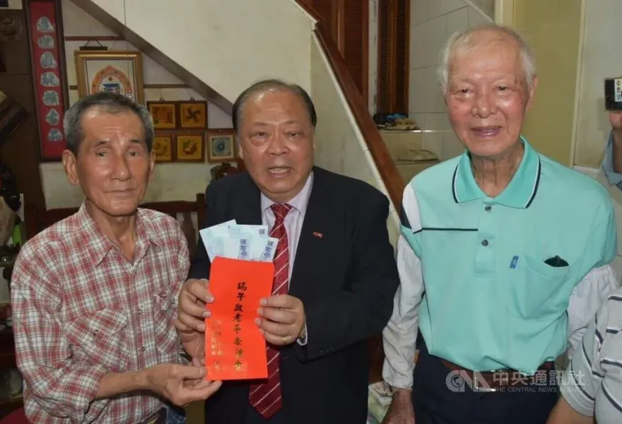 全國首發端午節敬老禮金「5000元」！澎湖長者笑哈哈