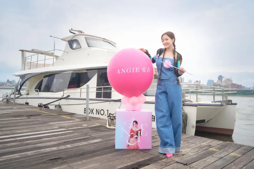 自信最美星二代是「ME」！　ANGIE安吉出道爆父親陽帆給2忠告