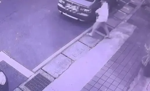 買醉沒現金想刷卡遭拒！他遭酸「沒錢還喝酒」　怒轟酒吧5槍