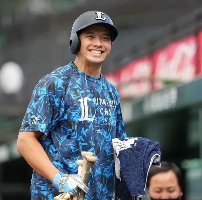 吳念庭6月破5成打擊率屠殺二軍！　日本球迷：快點上來吧