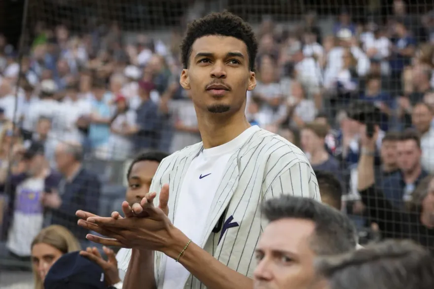 NBA選秀明登場！文班亞馬信心滿滿「必當狀元」　最期待對位球星是他