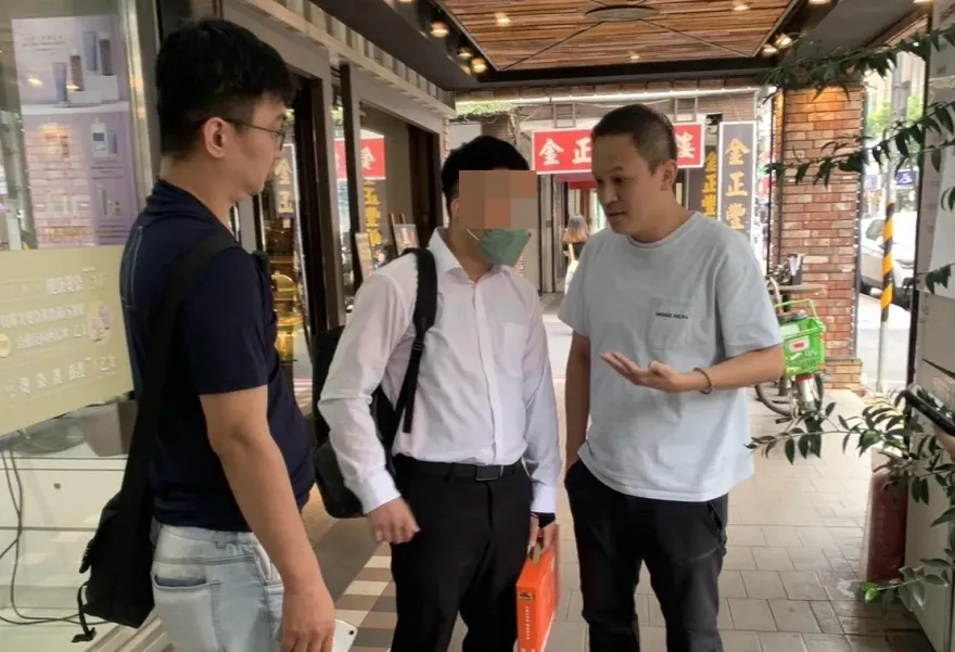 新北婦陷投資詐騙慘噴689萬　將計就計釣出車手逮人
